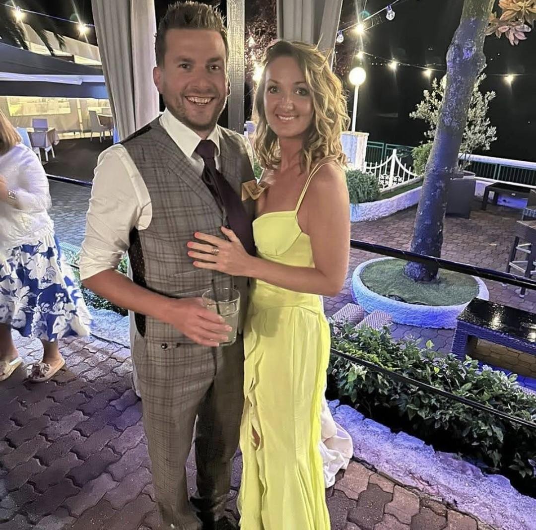 Sarah & Greg Diamond Affair